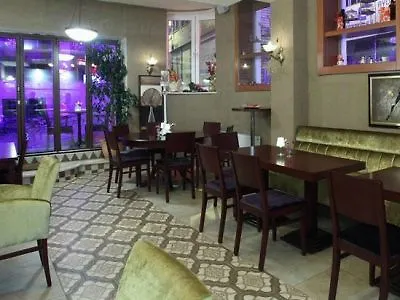 بيت شباب Galata *